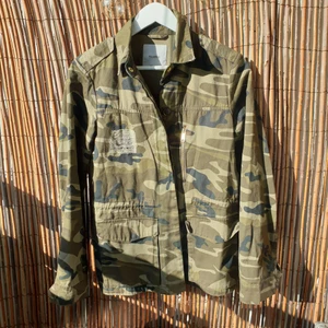Military print jacket - NEW military print jacket from Pull and Bear - size M