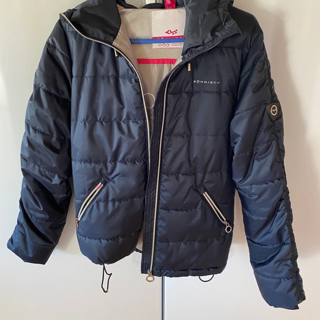 Marinblå vinterjacka