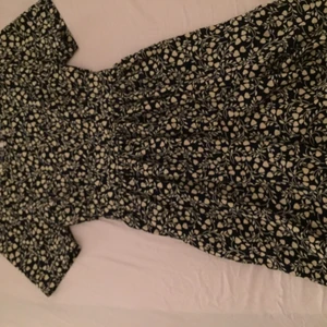  - Fin sommarklänning från asos
Frakt tillkommer 