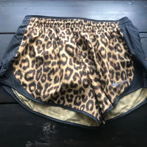Leopard Nike  - Nya nikeshorts :)