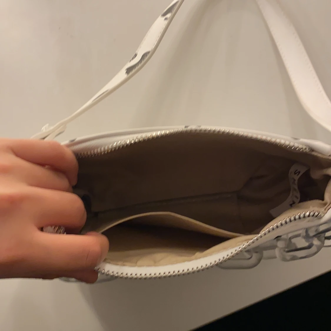 Kiss mönstrad väska  - 91