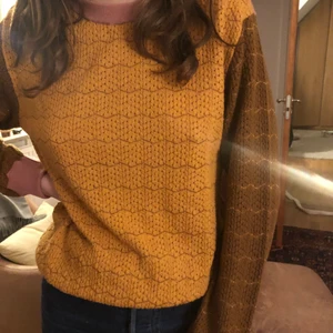 Stine Goya Stickad tröja - Stine Goya tröja köpt på deras egna hemsida, endast prövad annars oanvänd! Väldigt skön