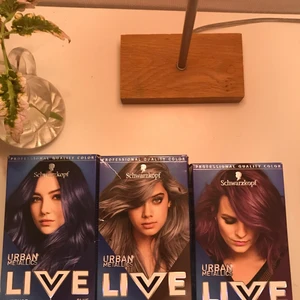 Schwarzkopf hårfärg Live - Urban metallics intense color. 50kr styck. 