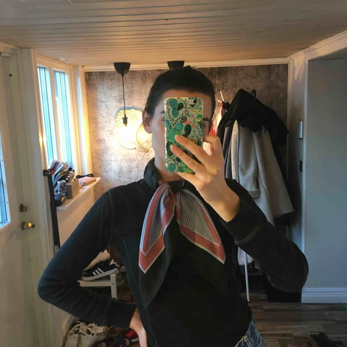 Scarf!  REA -27/9 - 91