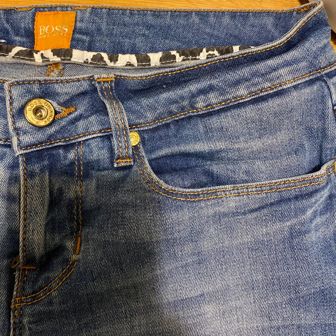 Hugo Boss Lowwaist Bootcut Jeans - 91