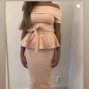  - Storlek 34. Kan även passa en 36/S   Oanvänd! 