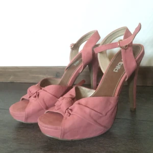  - Snygga skor i bra skick! :)