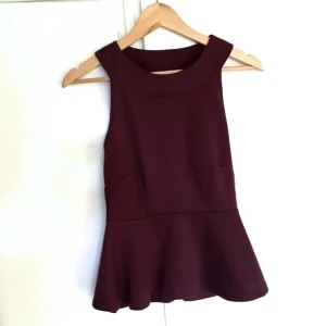  - Topp från Veromoda. Aldrig använt!