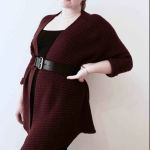  - Gosemysig kofta som passar perfekt till sommarkvällar eller till hösten! 