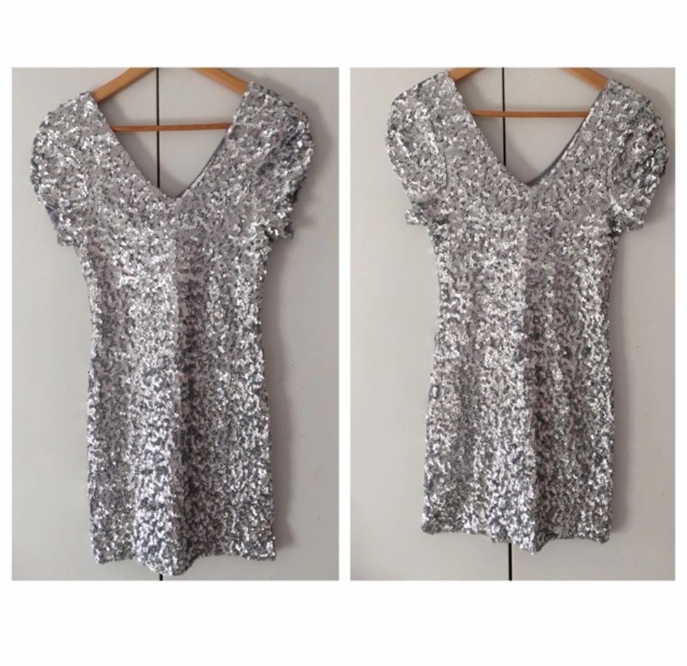 Tight och ganska kort paljettkl Plick Second Hand