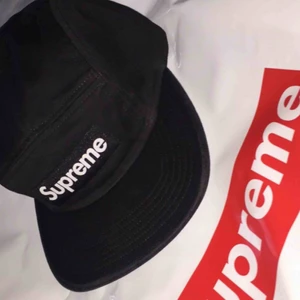 Supreme keps - Supreme hat
