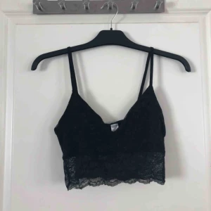  - Använd ca 1 gång, mycket fint skick, frakten kostar 11 kr