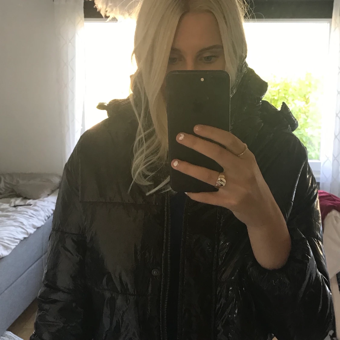 Glansig jacka ifrån Boohoo🥰 - 90