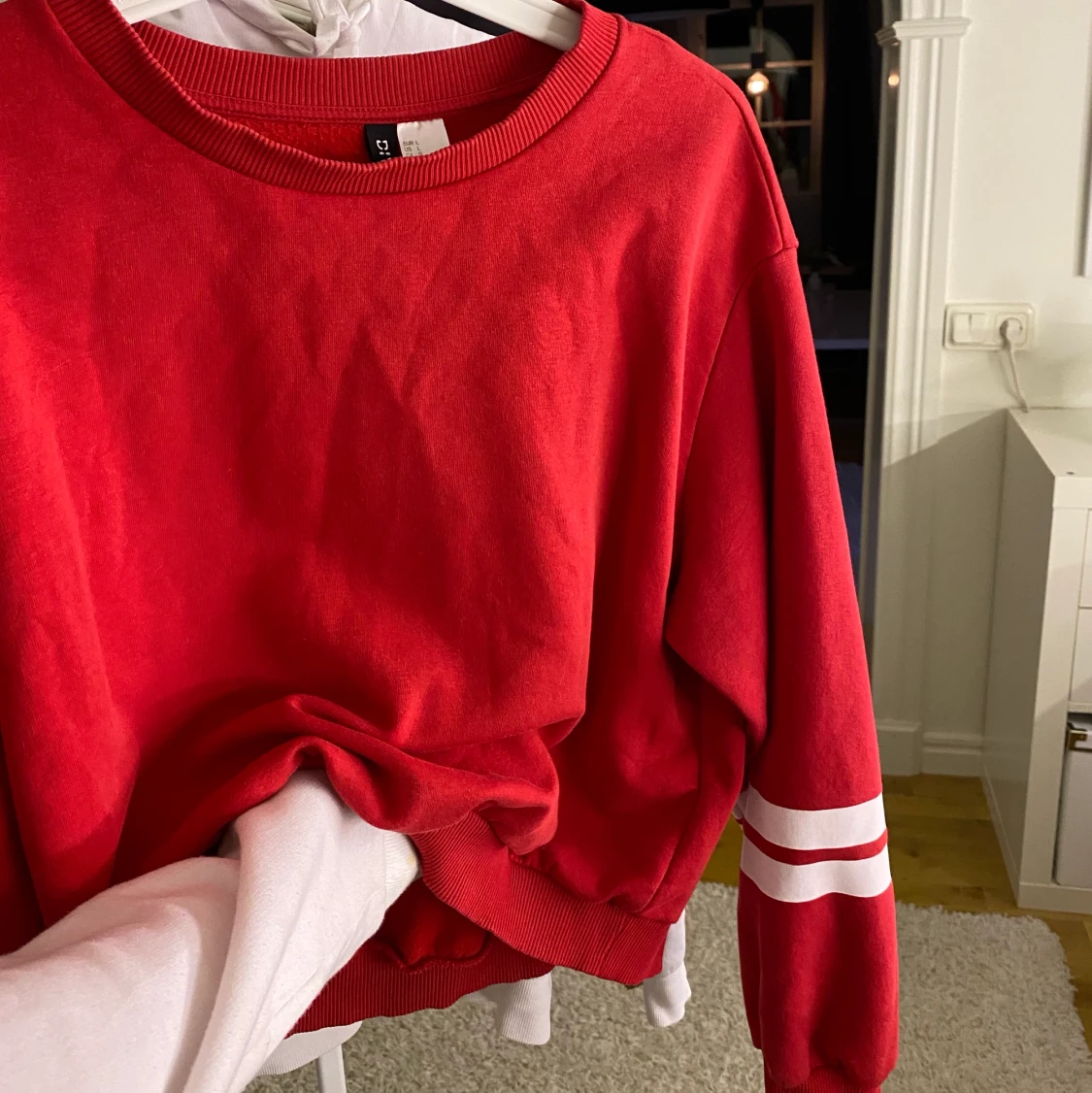 Röd tröja från H&M