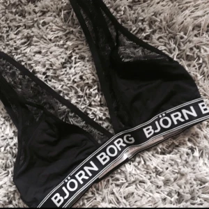  - Supersnygg soft bra från Björn Borg, köpt på Nellie och knappt använd. Som ny. Är slutsåld på många ställen.