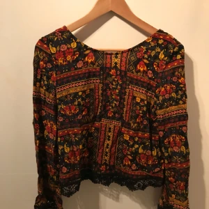  - Fest topp knappt använd