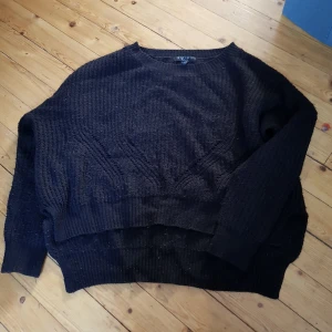  - Härlig stickad tröja, passar även  M 