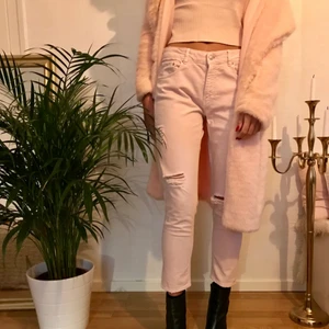  - rosa jeans från zara 