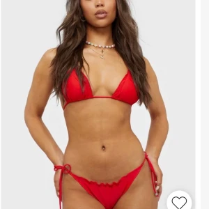 Bikinitrosor - Superfina bikinitrosor som dessvärre inte passar. Aldrig använda. 💘