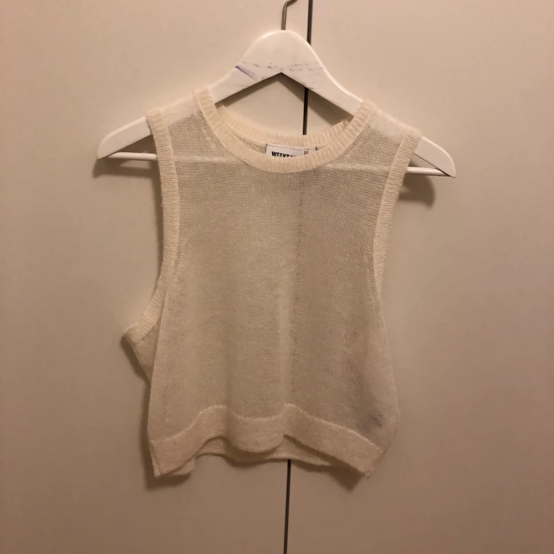 Weekday Tindra Vest - 91