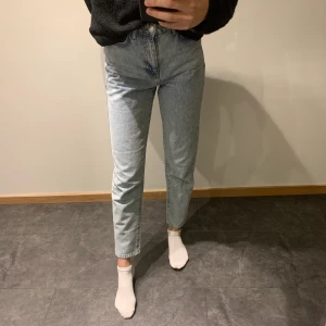 Jeans - I använt men gott skick 