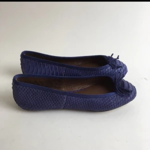  - Zara Woman, Ballerinaskor,  Strl: 39,  Färg: Lila,  Skick: Normalt