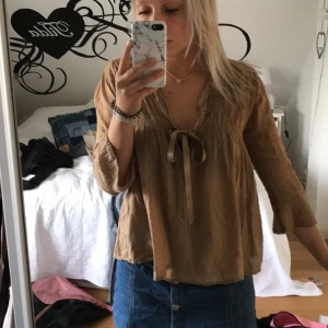  - Använd få tals gånger, st M Odd Molly Liknade blus. Riktigt skönt material!