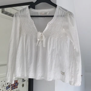  - Oddmolly blus! Finns i Stockholmsområdet Fråga mig för mer info!