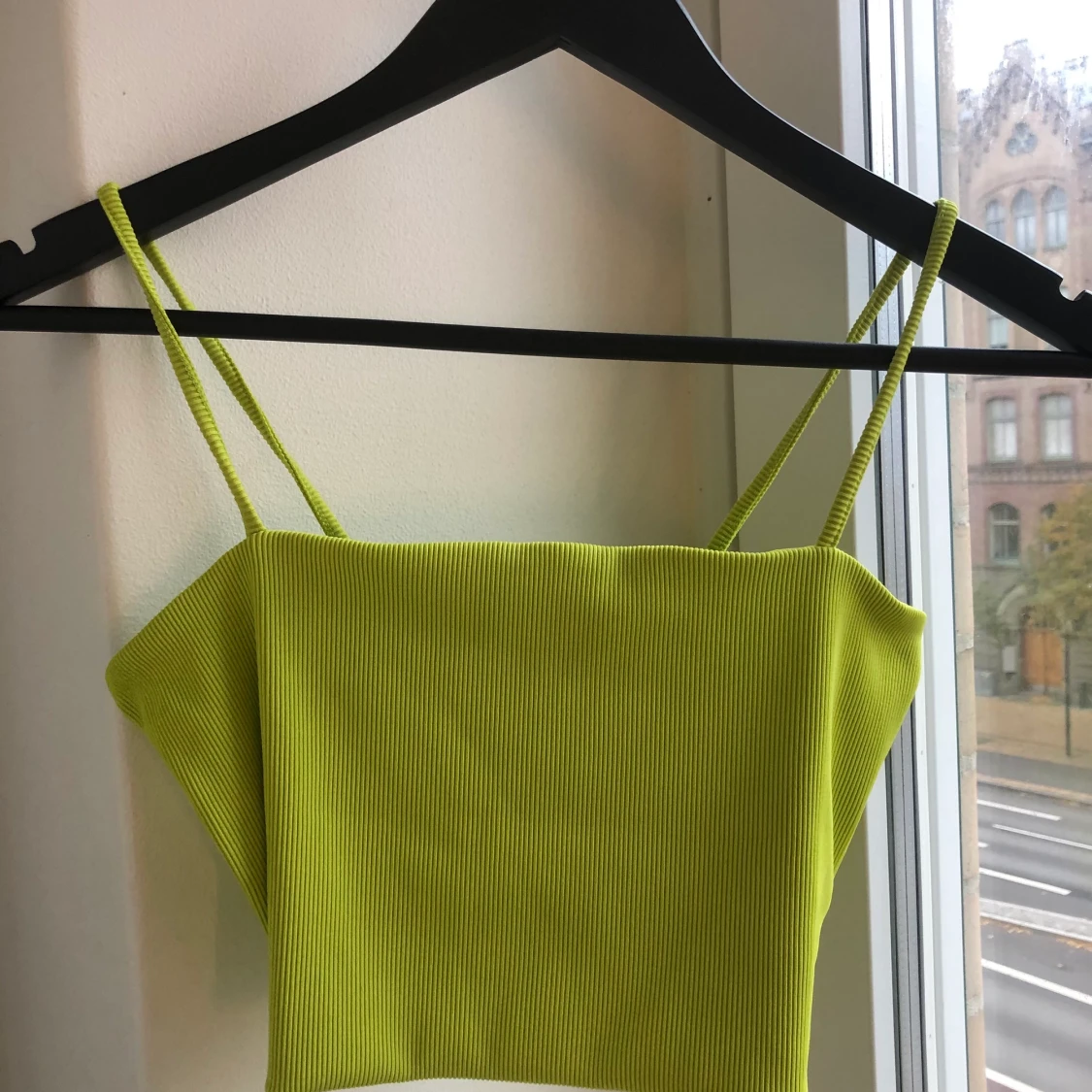 Neonfärgat linne - 90