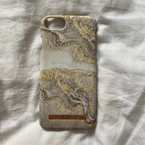 Mobilskal - Mobilskal från Ideal of Sweden till en iPhone 7