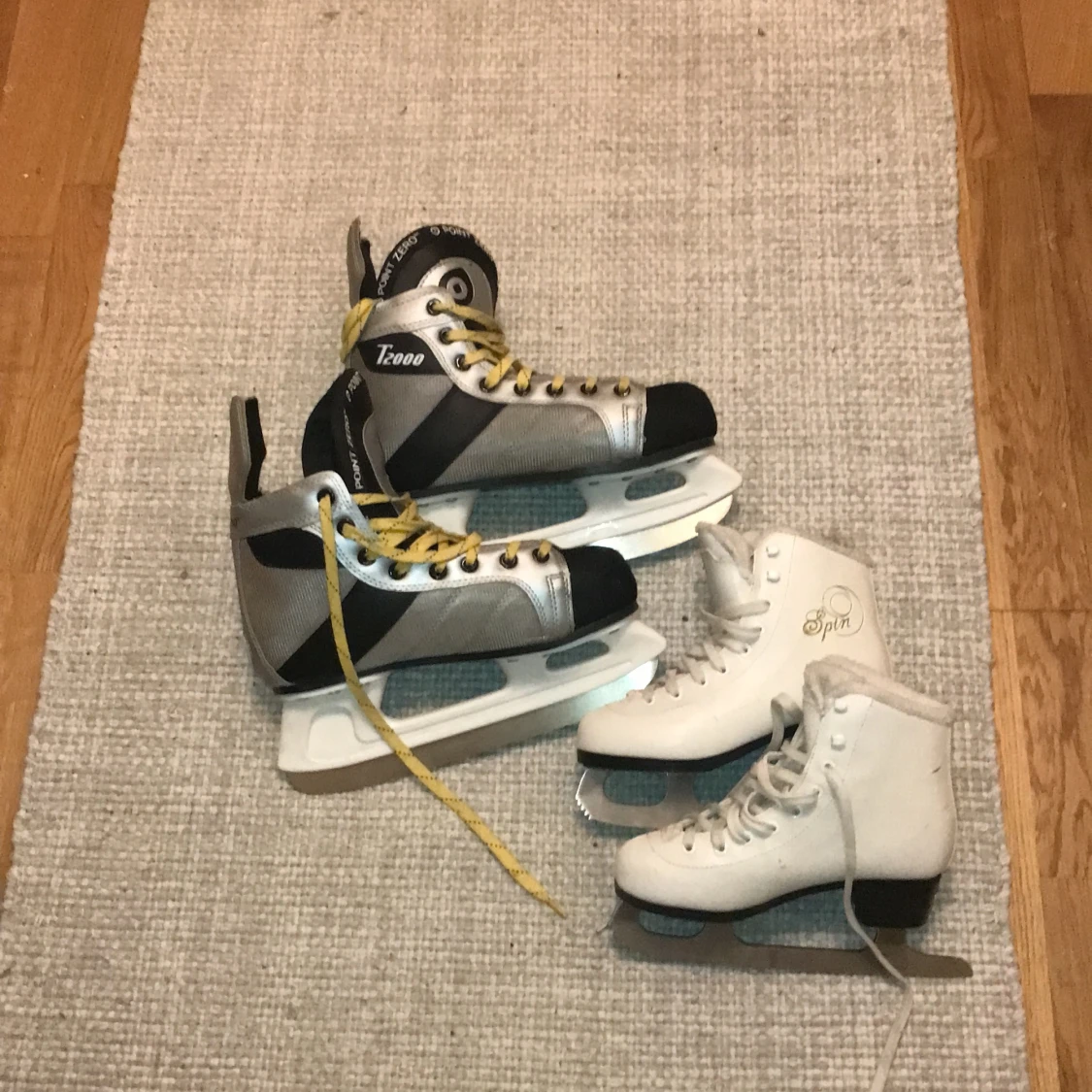 Skridskor i stl 33 och 39