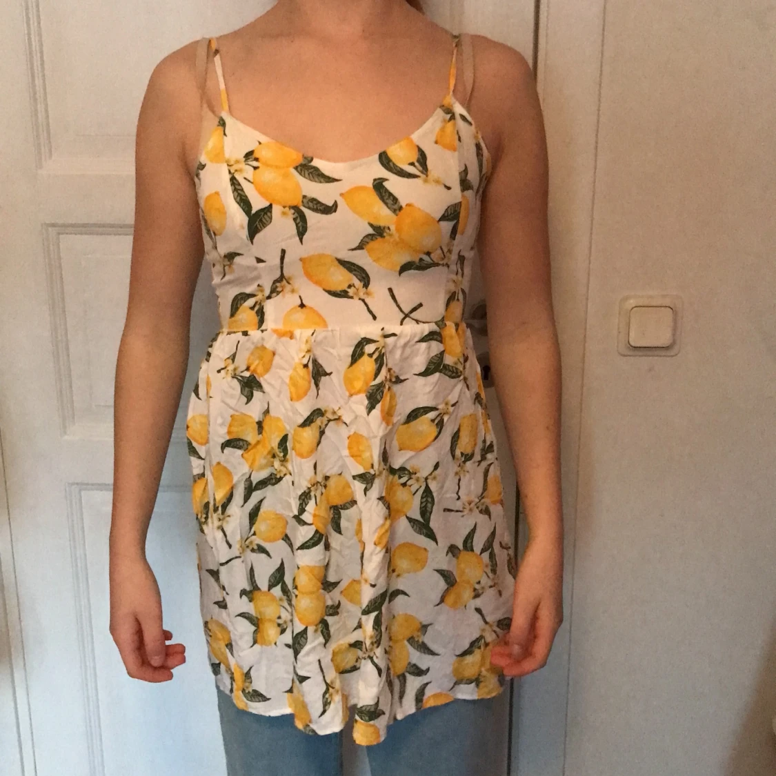 Söt citron klänning strlk 34