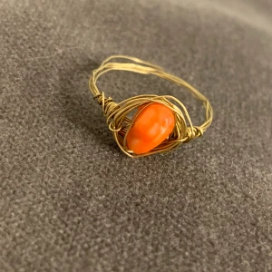 Ringar  - Nu finns denna jätte fina Sten ringen 🥰denna finns tyvärr bara i denna färgen och i orange ombre med vit 🥰