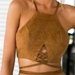  - Magtröja, 70kr helt ny. 