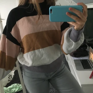 Tröja med höstfärger  - Jätteskön!! 