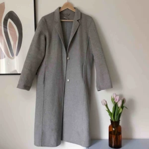  - Från Urban Outfitters. Frakt tillkommer. 