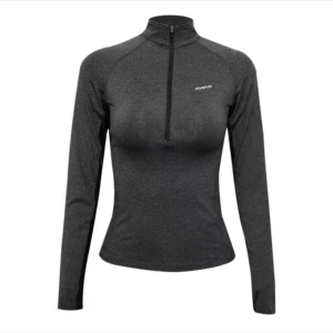  - Säljes en oanvänd tränings kofta /fleece tröja i grå!!! 