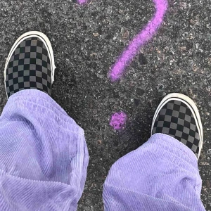  - säljer mina Vans-slipons 💔💔💔 dom e liksom slitna därav priset, kan gå ner i pris också:) Buda gärna!!