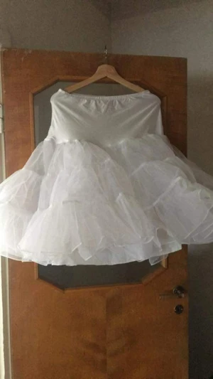 Underkjol! - Underkjol inköpt för 1 år sedan!