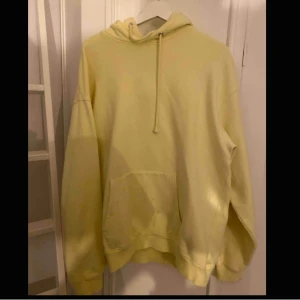  - Köptes  från carlings tror är den deras egna märke! Storlek L. Bra skick