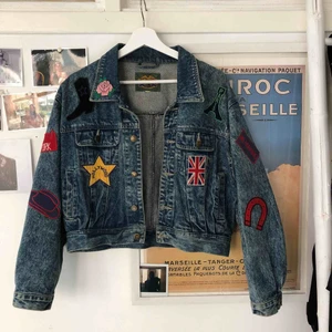  - Svincool jeansjacka köpt på en secondhand affär i Brooklyn, New York!🤩