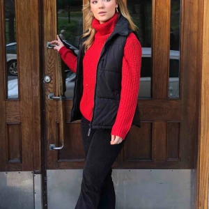  - Stickad mysig tröja från NA-KD