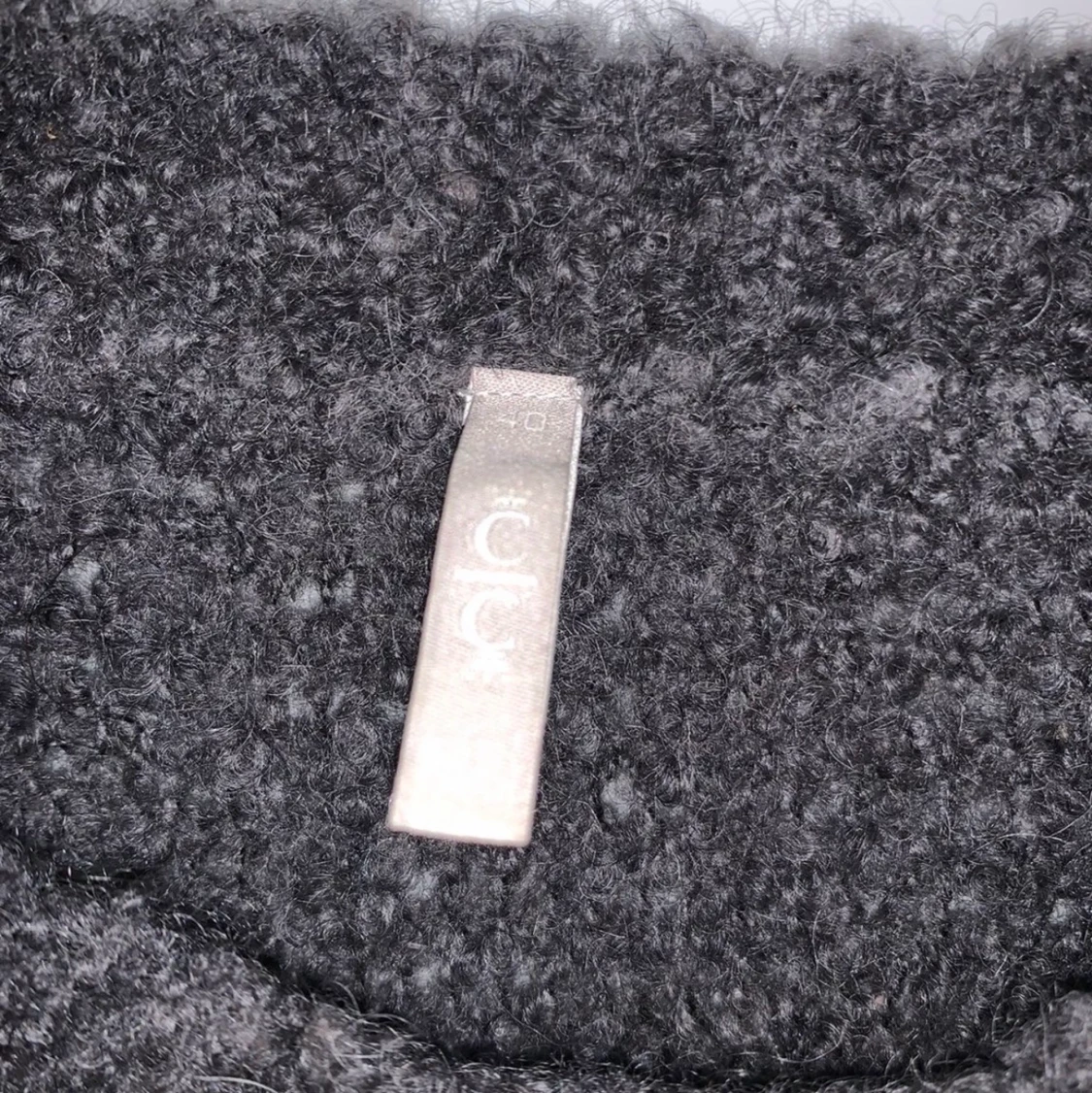 Stickad tröja  - 91