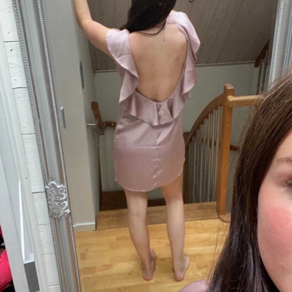 Klänning från hm med öppen rygg - 90