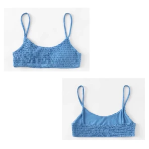 Bikini överdel  - Super söt bikini överdel i blått💗 säljer då den tyvärr var fel storlek för just mig🥰 frakt tillkommer, buda❤️