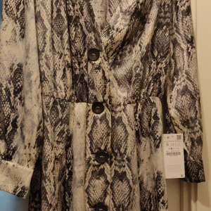 Snake skin dress - New