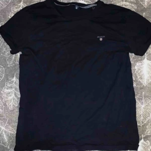  - Gant tshirt  Passar xs 