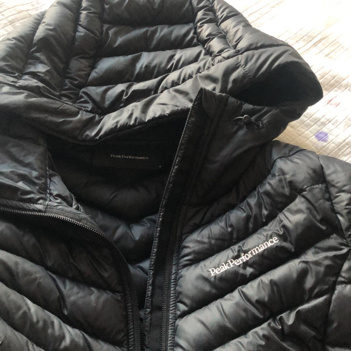 Svart Peak performance jacka - 91