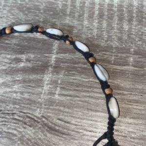 Snäck armband - Köpt i Thailand väldigt längesen men aldrig kommit till