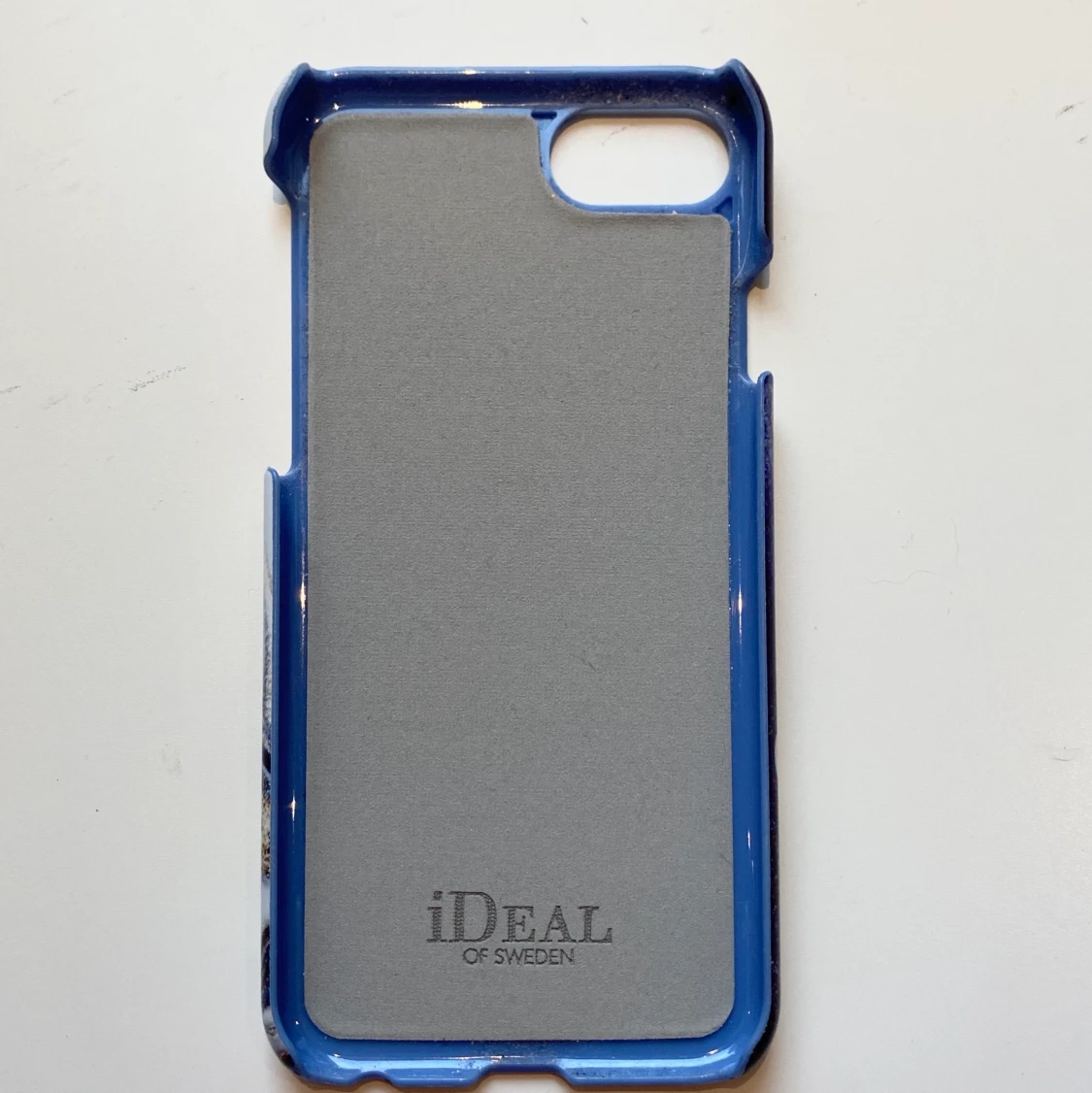 Ideal of Sweden mobilskal - 90